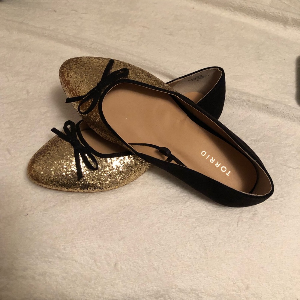Torrid Sparkly gold Wide Flats